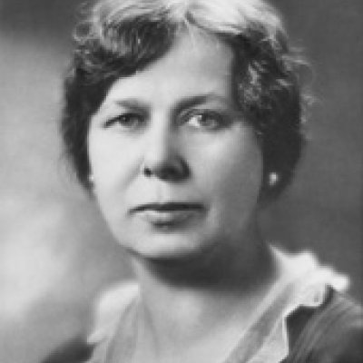 Portrait of Gladys Pyle