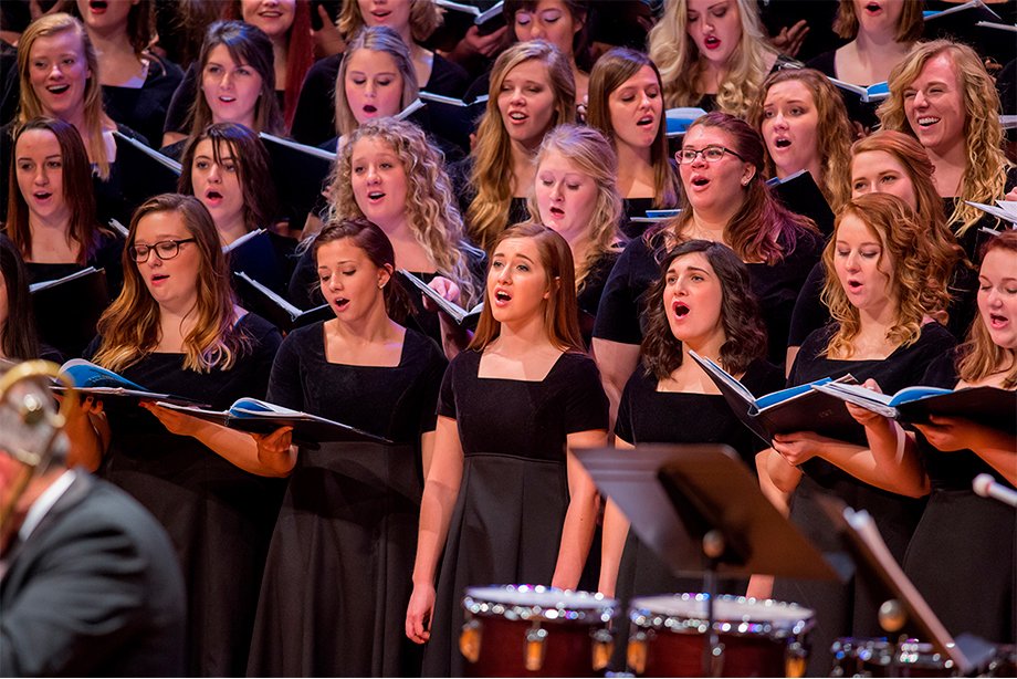 SDSU Women's choir performing