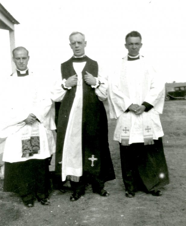 Bishop Roberts, Rev. Frank M. Thorburn, and Archdeacon Vine Deloria, Sr. (brother of Mary Sully) at St. Elizabeth’s School, Wakpala, SD, November 1931
