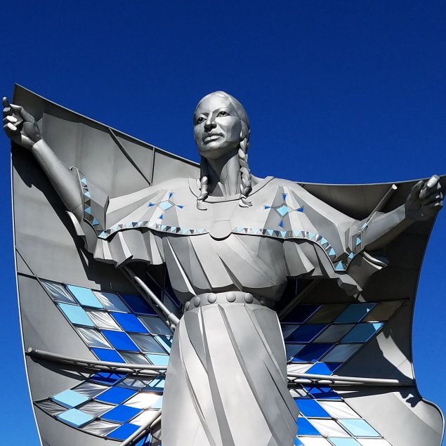Dignity statue by Dale Lamphere in Chamberlain, SD