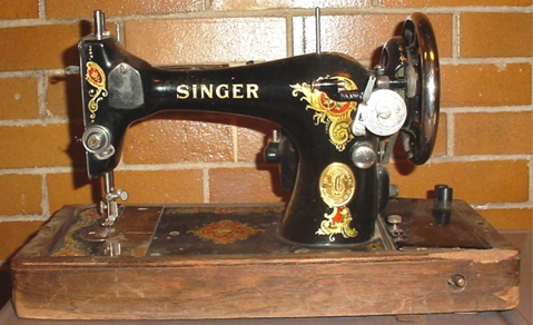 Portable Singer sewing machine, ca. 1925